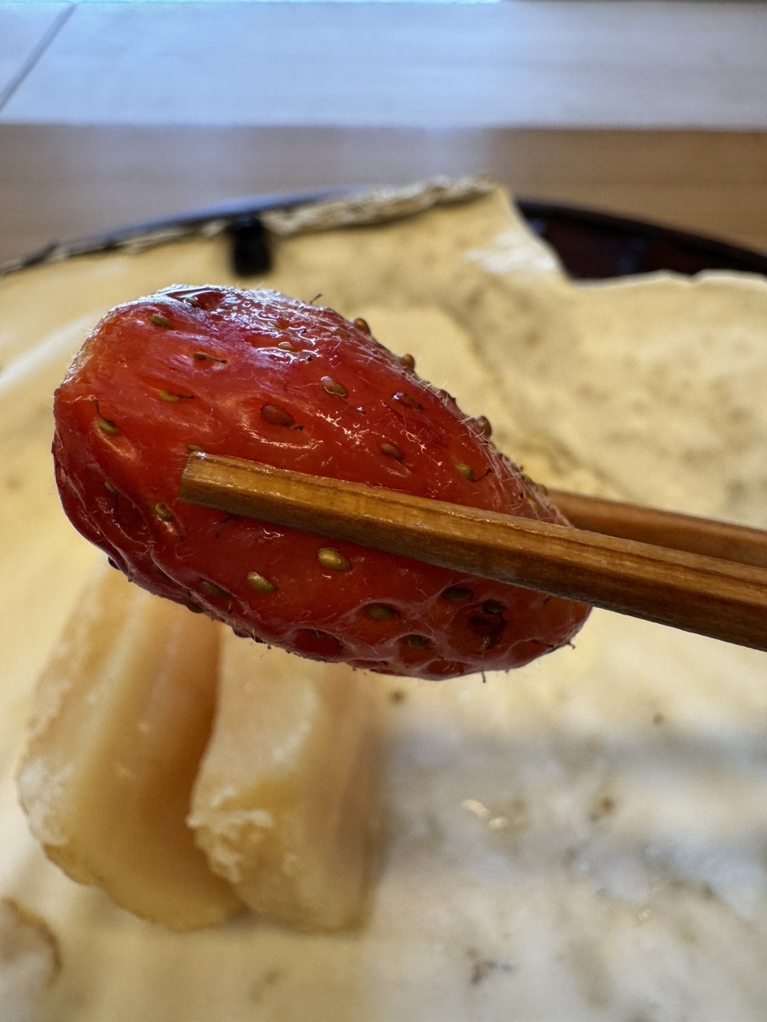 京都．東山緒方 | 干貝配草莓